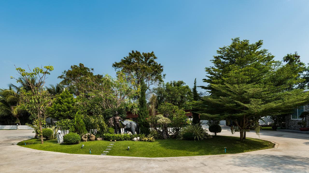 Rai Fahpratan Home And Garden Ban Pak Ngam  Εξωτερικό φωτογραφία